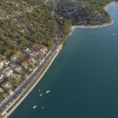 Mip Apartment Tisno