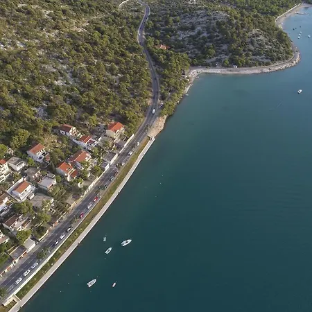Mip Apartment Tisno